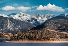Mountains in Colorado near Grand Lake at daytime