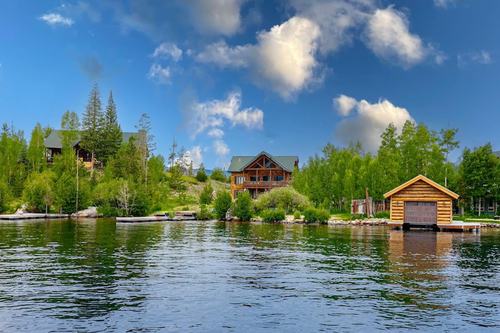 Grand Lake Cabin on the Lake