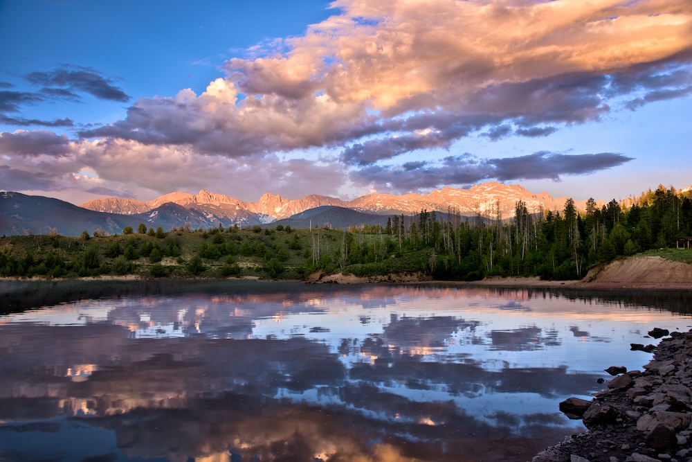 Granby Colorado Lakeside in the afternoon